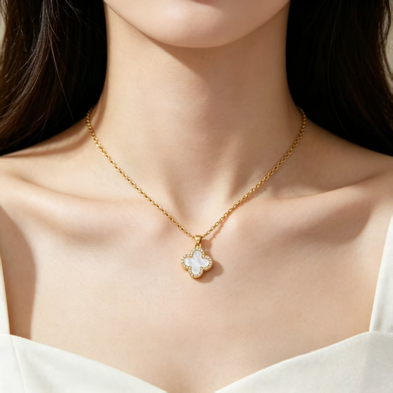 Double Side Clover Pendant Necklace