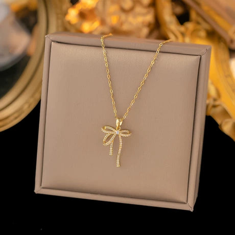 Bow Diamond Cut Necklace