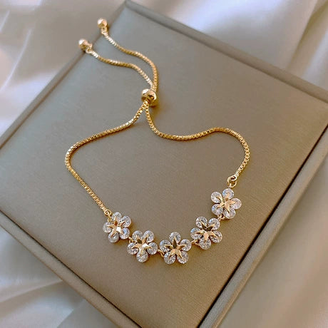Zircon Golden Flower Adjustable Bracelet for Women