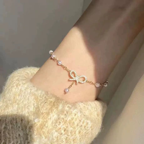 Girly bow bracelet