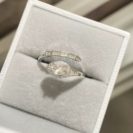 Luxury Silver Plated Teardrop Zircon Open Ring for Women